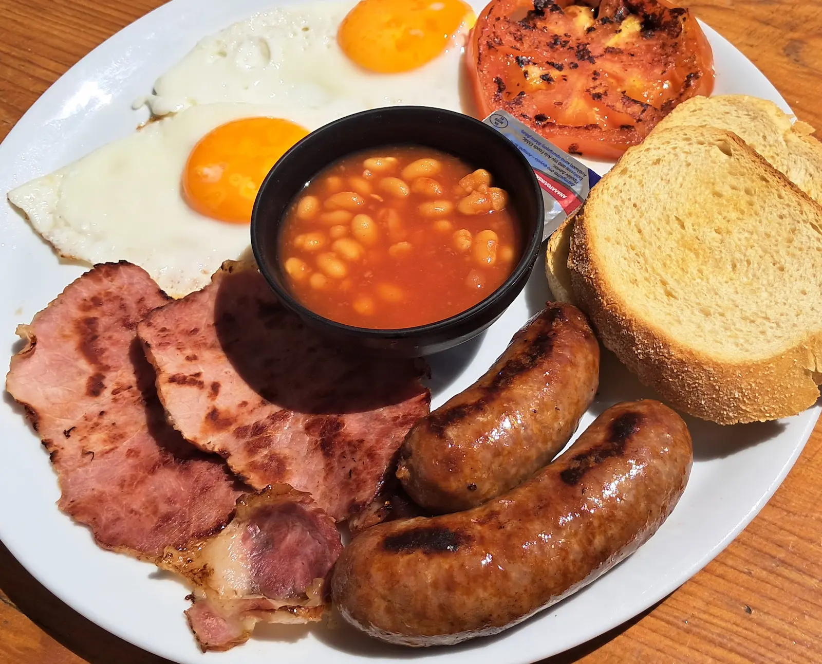 Full English breakfast at The Jolly Roger Pub in Parikia, Paros